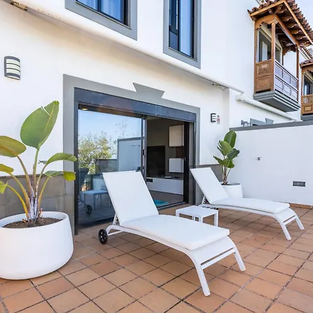 Dom wakacyjny Home2book Stunning Terrace, Bbq & Pool El *