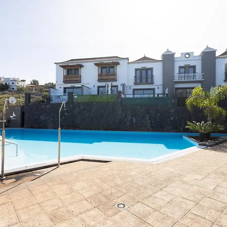 Nyaraló Home2book Stunning Terrace, Bbq & Pool El